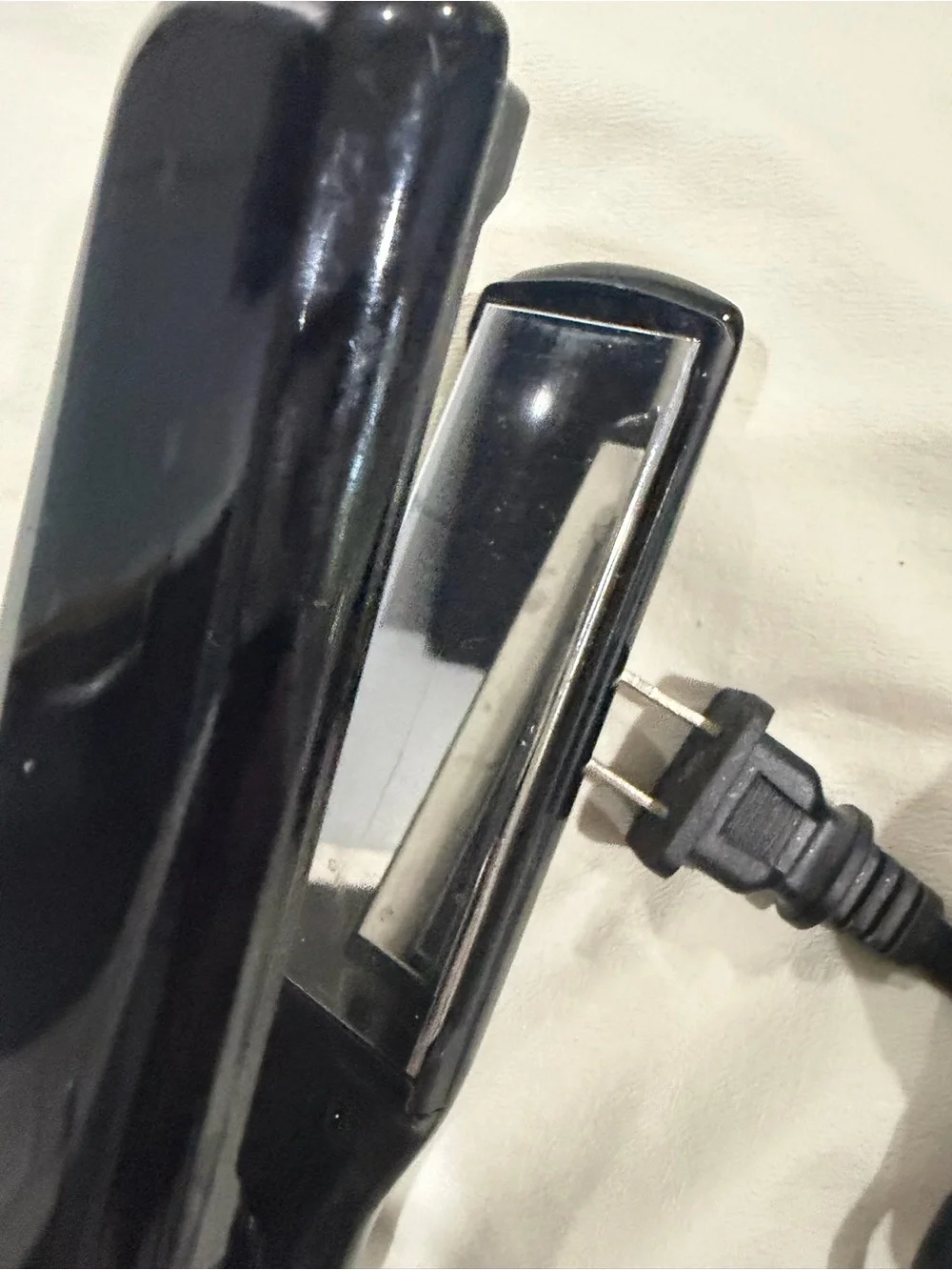 Paul Mitchell Black Neuro Flat Iron Hair Straightener